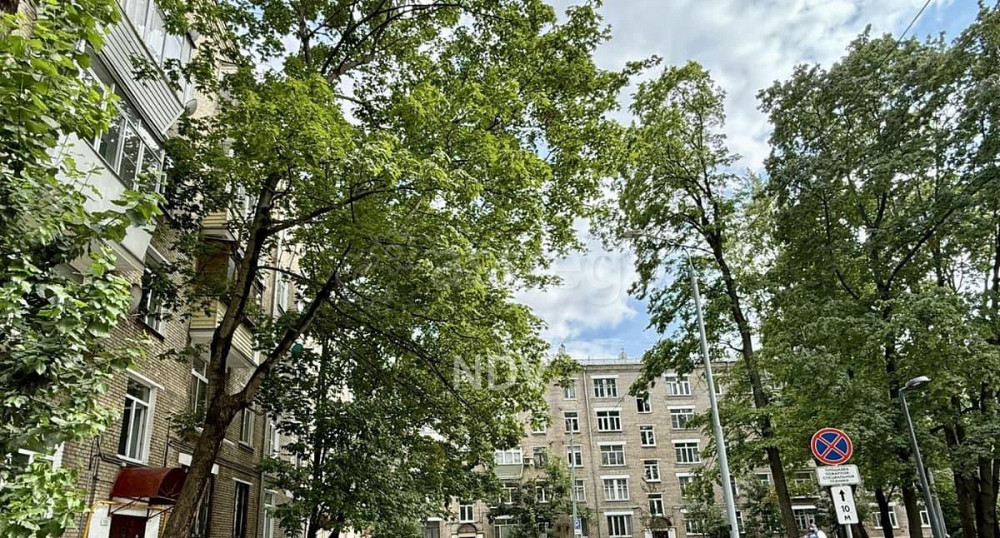 Комната, 19 м2, 3/5 эт. Москва - изображение 1