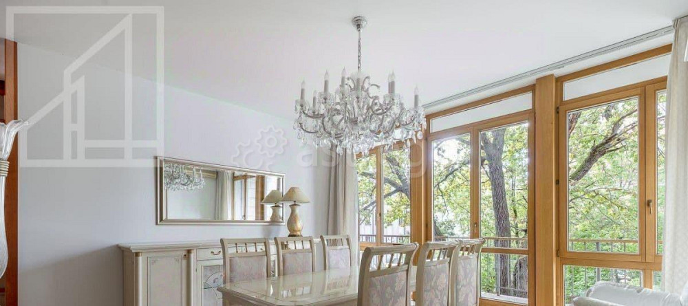 4-комн. квартира, 170 м2, 2/6 эт. Москва - изображение 1