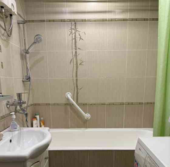 2-комн. квартира, 53.4 м2, 10/17 эт. Москва