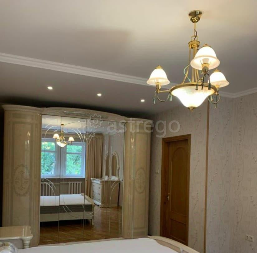 3-комн. квартира, 95.4 м2, 2/8 эт. Москва - изображение 1