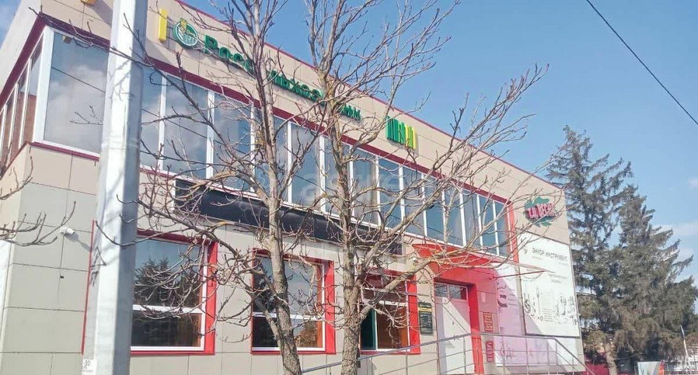 Торговое помещение, 662.3 м2 Волоконовка - изображение 1