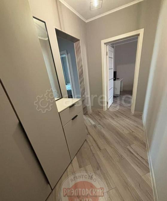2-комн. квартира, 54 м2, 3/10 эт. Белгород - изображение 2