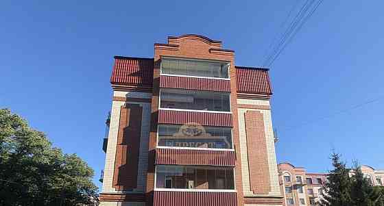 4-комн. квартира, 108.5 м2, 2/5 эт. Санкт-Петербург
