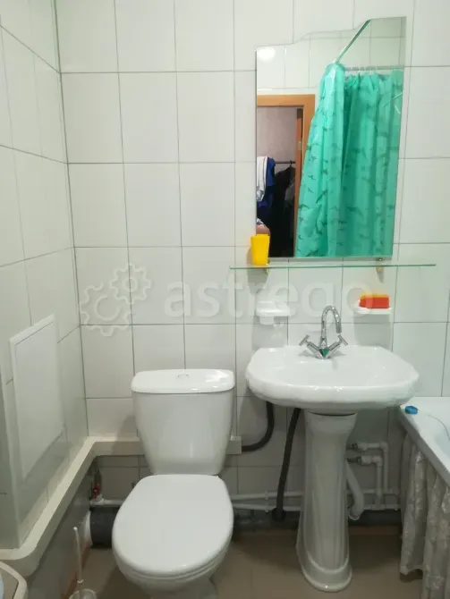 Сдам 1-комн. квартиру, 38 м2, 4/13 эт., долгосрочно Красноярск - изображение 1