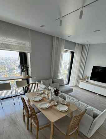 4-комн. квартира, 125 м2, 53/57 эт. Москва