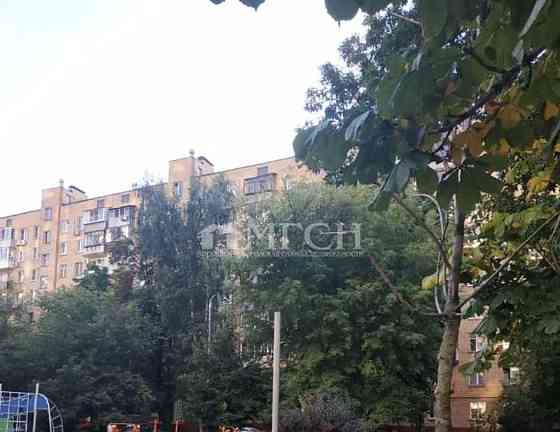 2-комн. квартира, 43.3 м2, 1/9 эт. Москва