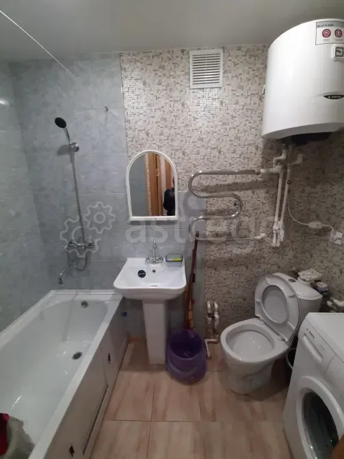 Сдам 1-комн. квартиру, 26.9 м2, 2/2 эт., долгосрочно Павловск - изображение 2