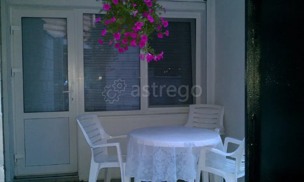 Сдам 2-комн. Квартиру, 51 м2, 1/4 эт., Посуточно Ялта - изображение 4