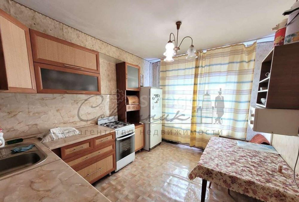 2-комн. квартира, 54 м2, 1/9 эт. Старый Оскол - изображение 1