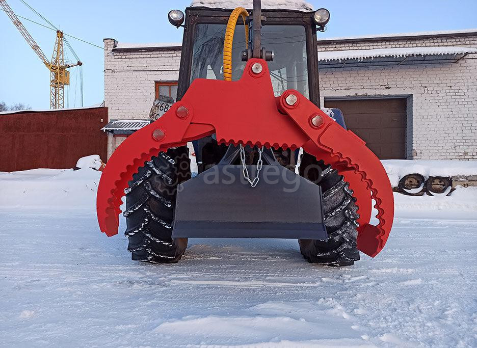 Захват лесной ЛТЗ-140М с щитом Санкт-Петербург - изображение 1