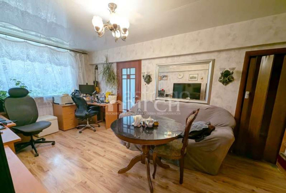 3-комн. квартира, 54 м2, 1/5 эт. Москва - изображение 1