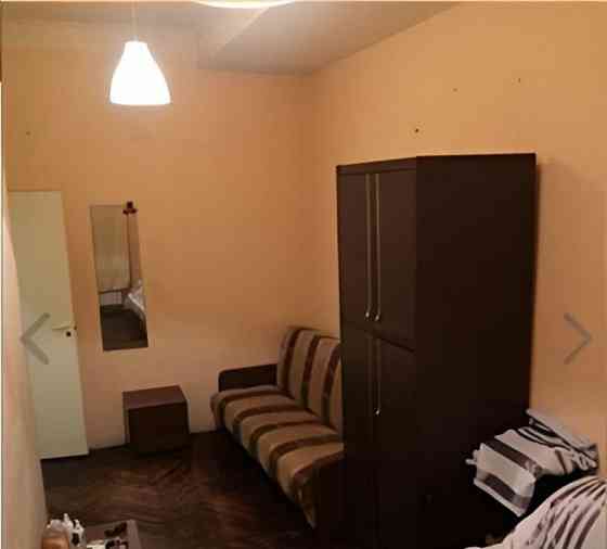 4-комн. квартира, 82 м2, 2/6 эт. Санкт-Петербург