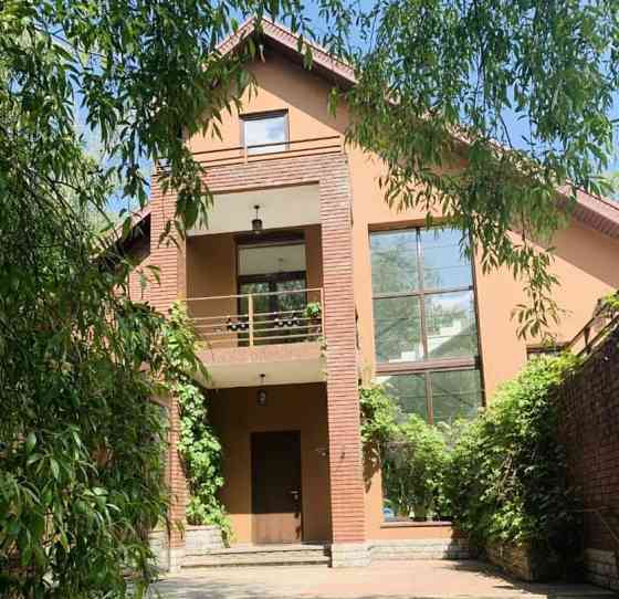 Дом, 720 м2, 18 соток, 3 эт. Видное