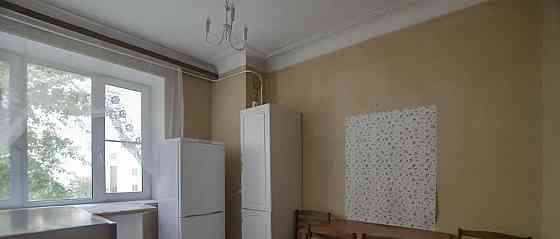 2-комн. квартира, 65 м2, 5/5 эт. Москва