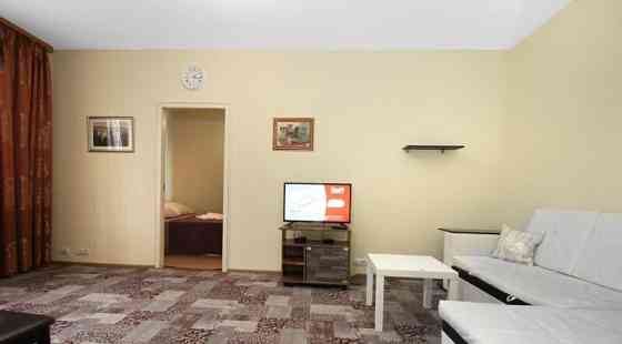 2-комн. квартира, 45 м2, 1/5 эт. Москва