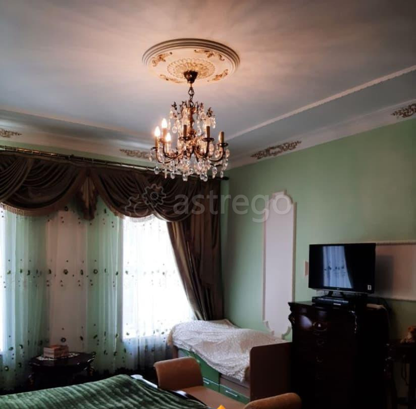 5-комн. квартира, 174 м2, 2/5 эт. Санкт-Петербург - изображение 1