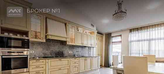 5-комн. квартира, 181 м2, 6/6 эт. Санкт-Петербург