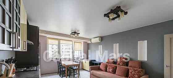 5-комн. квартира, 90 м2, 7/24 эт. Москва