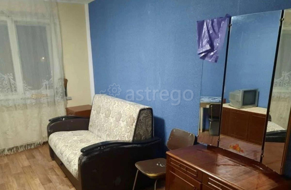 Комната, 19 м2, 3/6 эт. Старый Оскол - изображение 1