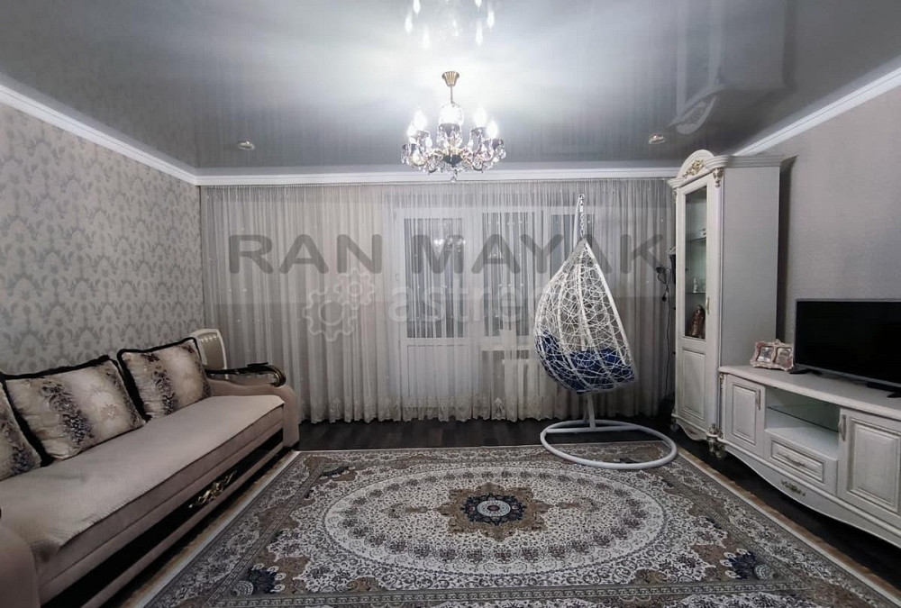 4-комн. квартира, 72.6 м, 3/9 эт. Майкоп - изображение 1