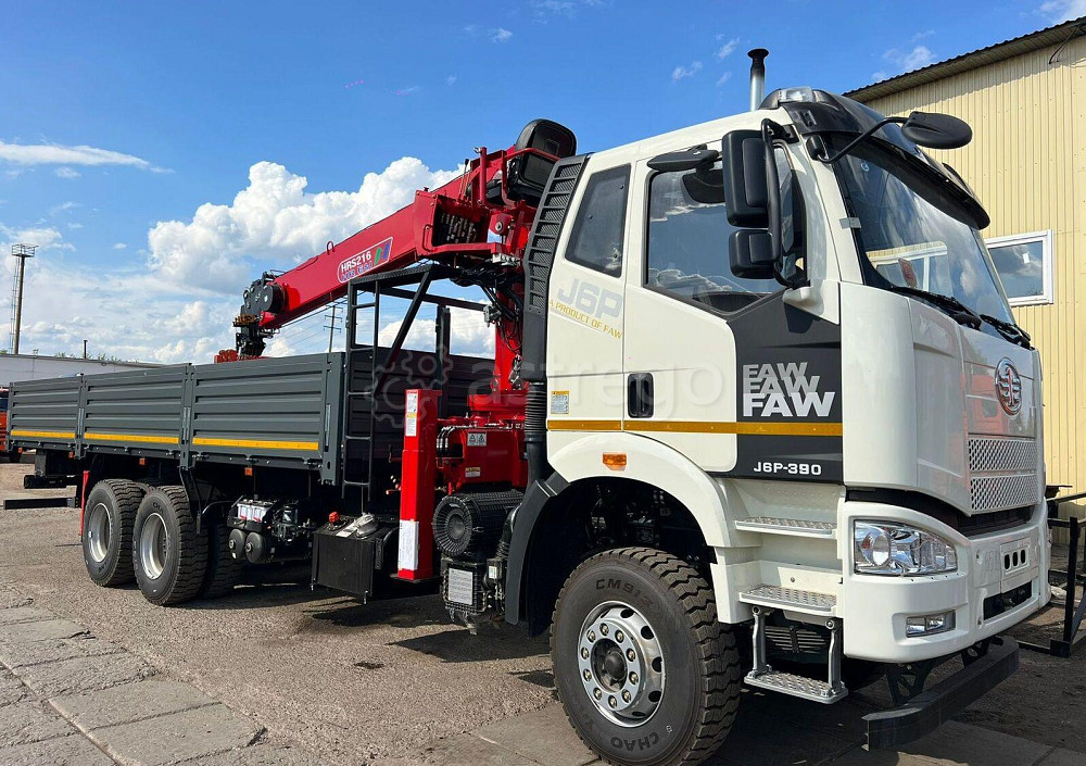 Бортовой автомобиль на шасси Isuzu Giga 4х2, 205 л.с., борт 6,5 м, с КМУ Changxing 10 т Екатеринбург - изображение 1