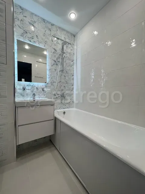 Плиточник.Ремонт под ключ ванных комнат.Плитка на пол.Обои и т.д Хабаровск - изображение 1