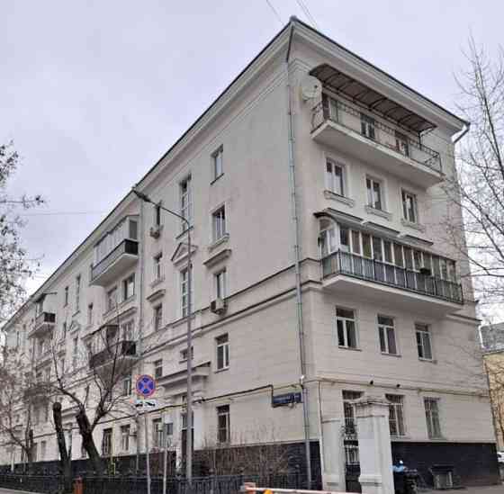 Комната, 26 м2, 2/5 эт. Москва