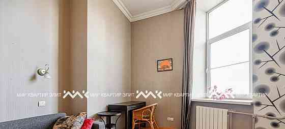 3-комн. квартира, 129.3 м2, 6/6 эт. Санкт-Петербург