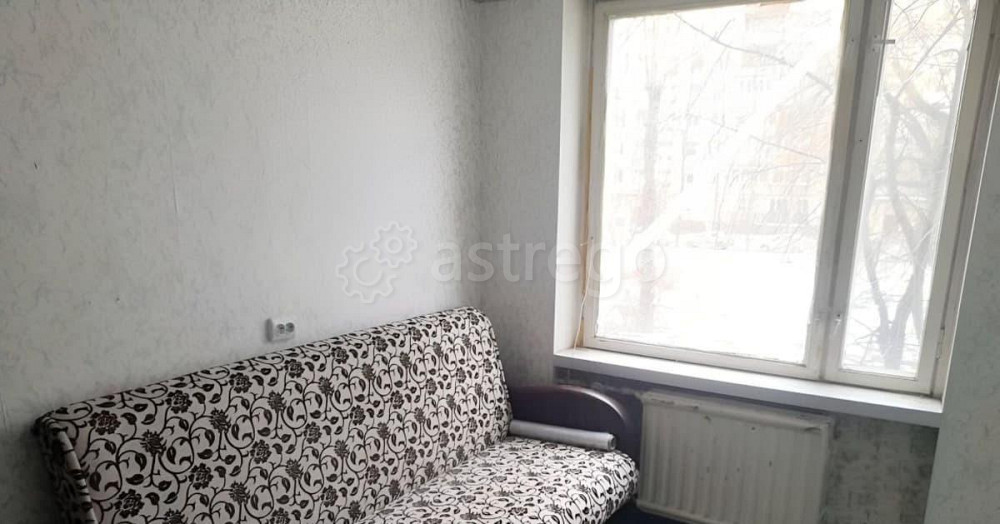 Комната, 50 м2, 2/9 эт. Санкт-Петербург - изображение 2