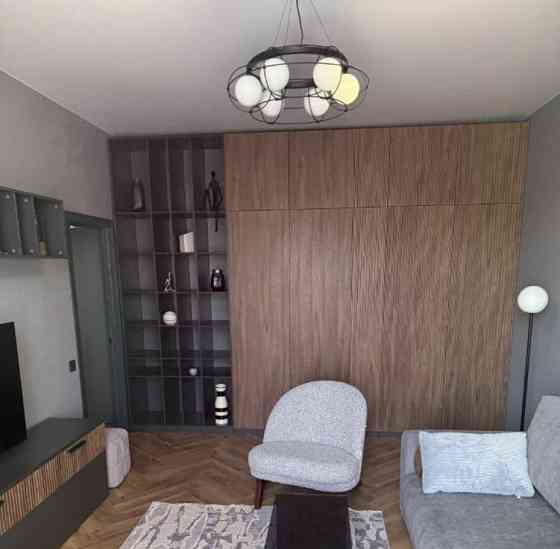 2-комн. квартира, 57 м2, 6/8 эт. Москва