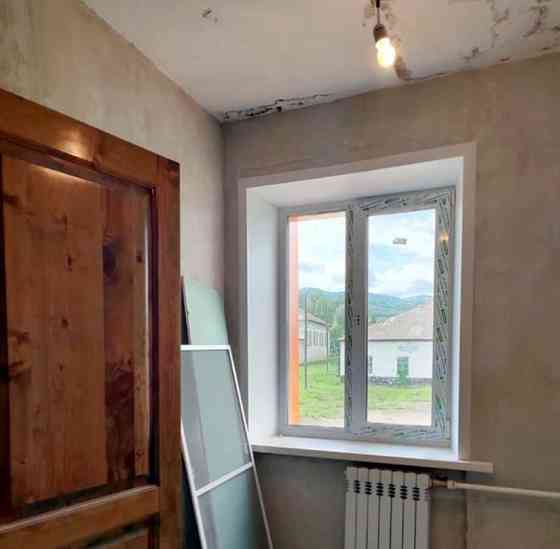 2-комн. квартира, 63 м2, 2/2 эт. Алтайское