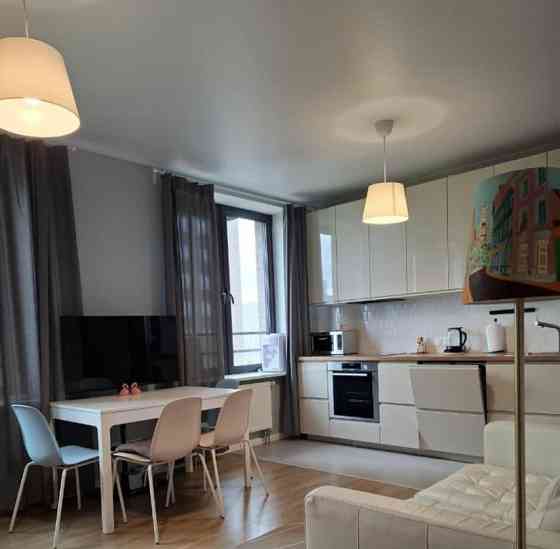2-комн. квартира, 71.8 м2, 12/48 эт. Москва