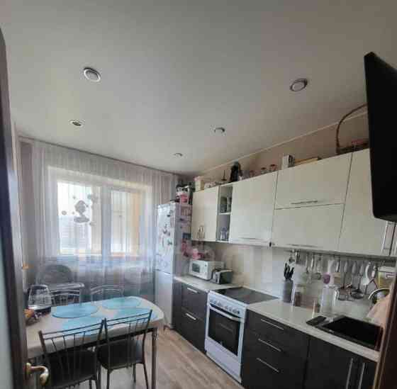 2-комн. квартира, 69 м2, 8/9 эт. Сосновоборск