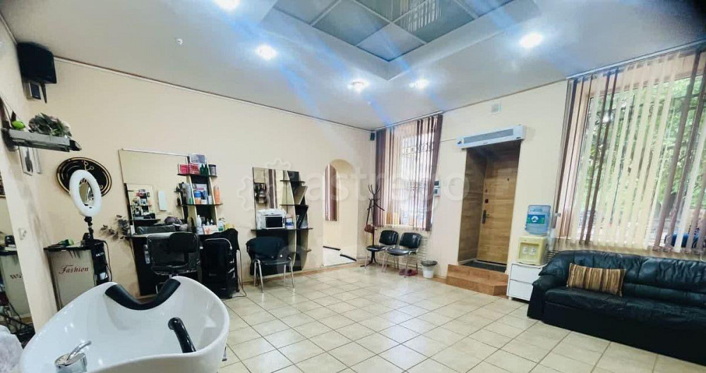 Свободного назначения, 6 м2 Астрахань - изображение 2