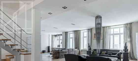 3-комн. квартира, 265 м2, 5/5 эт. Москва