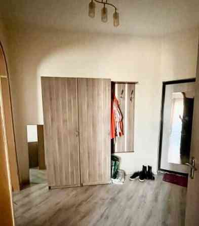1-комн. квартира, 40 м2, 2/4 эт. Москва