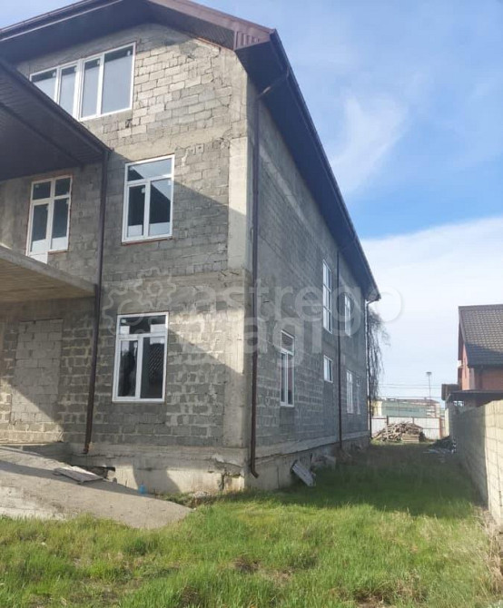 Дом, 644 м, 9.4 сотки, 3 эт. Майкоп - изображение 4