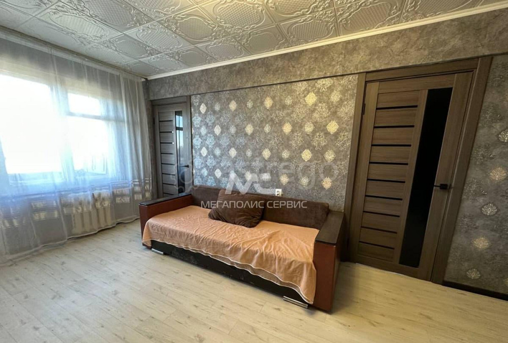 4-комн. квартира, 60 м2, 4/5 эт. Астрахань - изображение 2