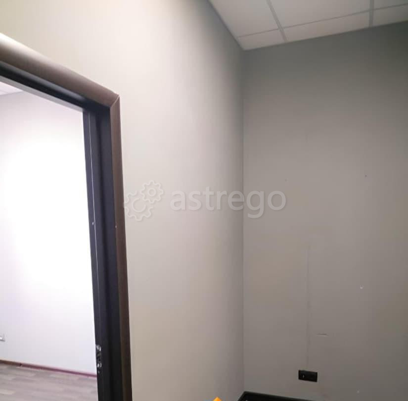 Офис, 29.4 м2 Барнаул - изображение 2