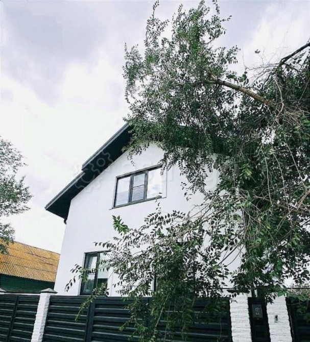 Коттедж, 180.6 м2, 4 сотки, 2 эт. Астрахань - изображение 1