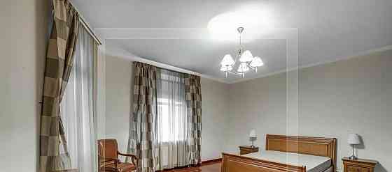 3-комн. квартира, 140 м2, 6/13 эт. Москва