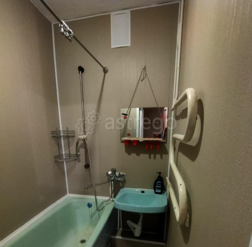 3-комн. квартира, 54 м2, 2/5 эт. Красноярск - изображение 2