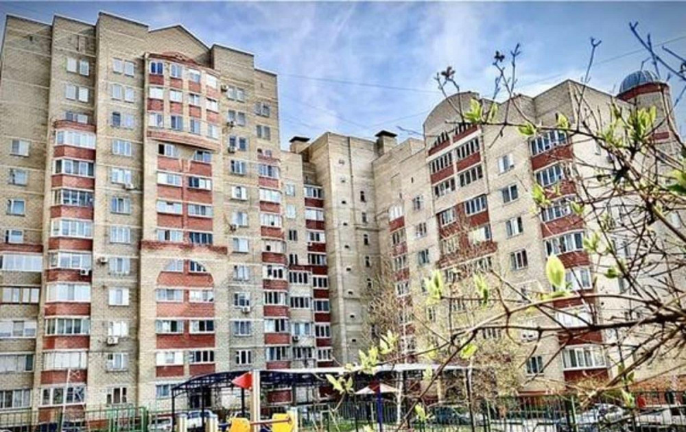2-комн. квартира, 70 м2, 2/11 эт. Майский - изображение 4