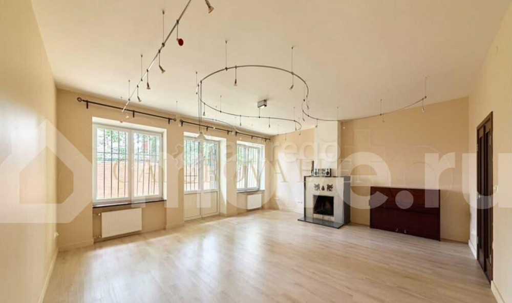 Таунхаус, 303.8 м2, 6 соток, 2 эт. Москва - изображение 2