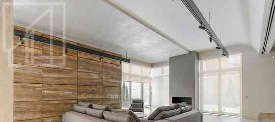 6-комн. квартира, 360 м2, 1/4 эт. Москва