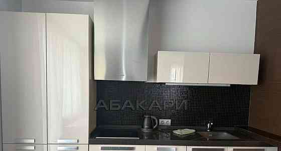2-комн. квартира, 81 м2, 8/9 эт. Красноярск