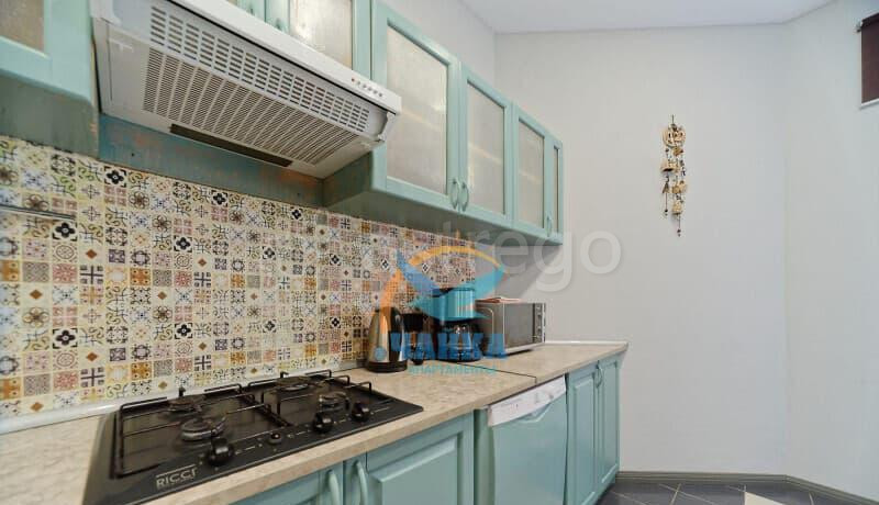 2-комн. квартира, 76 м2, 4/5 эт. Санкт-Петербург - изображение 10