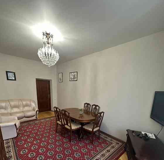 3-комн. квартира, 90 м2, 4/8 эт. Москва