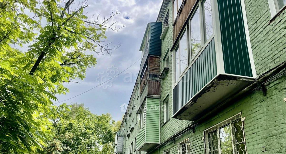 2-комн. квартира, 45 м2, 4/4 эт. Бийск - изображение 1