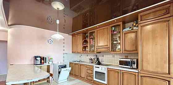 5-комн. квартира, 261.6 м2, 13/14 эт. Уфа